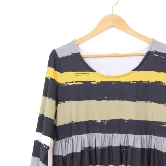 Nanu Striped Skater Dress - Picture 5 of 8